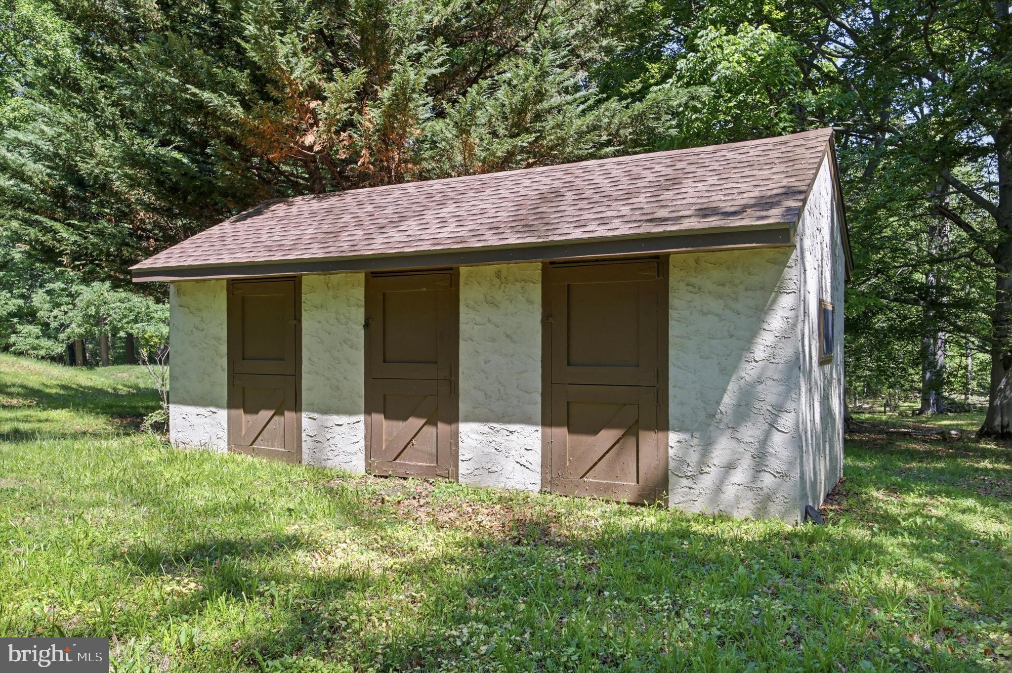 151 Line Road Malvern, PA 19355 - Photo 34 of 39 Garden Shed
