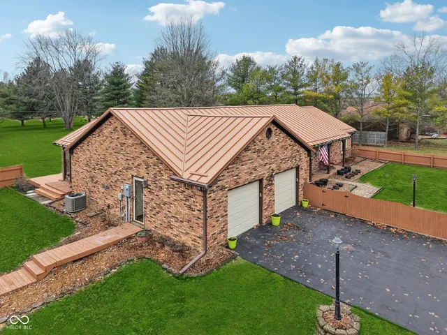 $609,000 | 2579 Cardinal Drive, Pittsboro, IN 46167