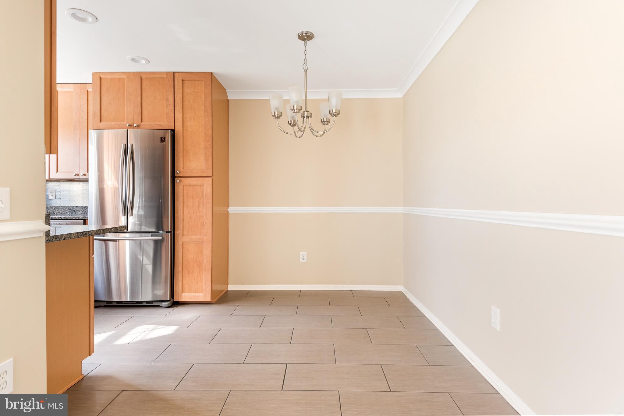 103 Fort Evans Road Southeast, Unit B Leesburg, VA 20175 - Photo 6 of 26 Dining Area