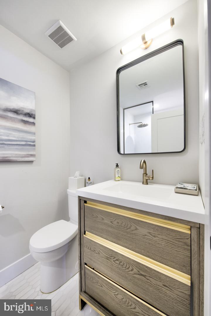 411 W Conestoga Road, Unit 22 Devon, PA 19333 - Photo 14 of 23 Hall Bath