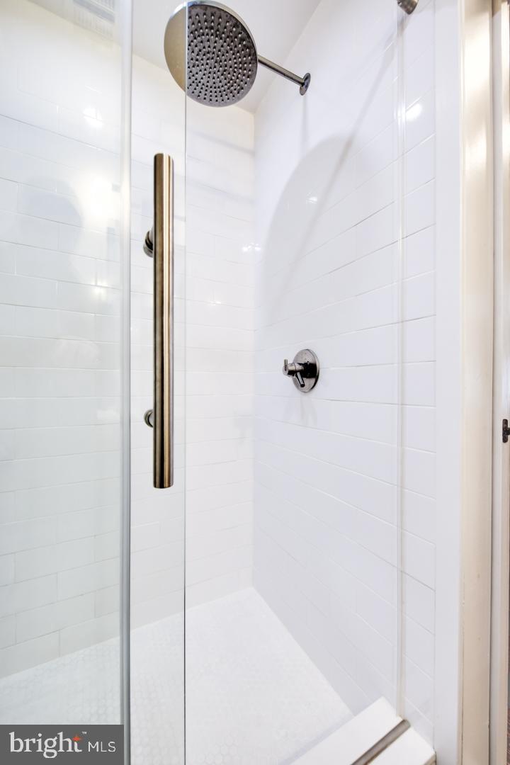 411 W Conestoga Road, Unit 22 Devon, PA 19333 - Photo 22 of 23 Primary Bath