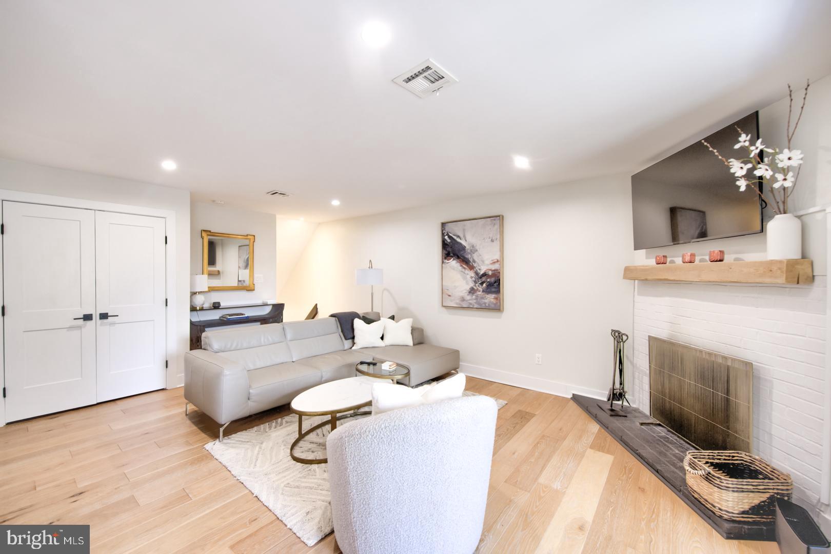 411 W Conestoga Road, Unit 22 Devon, PA 19333 - Photo 6 of 23