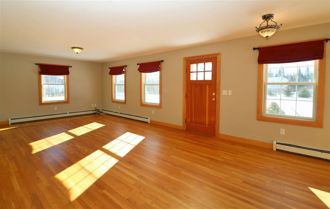 307 French Hill Road Milan, NH 03588 - Photo 4 of 16