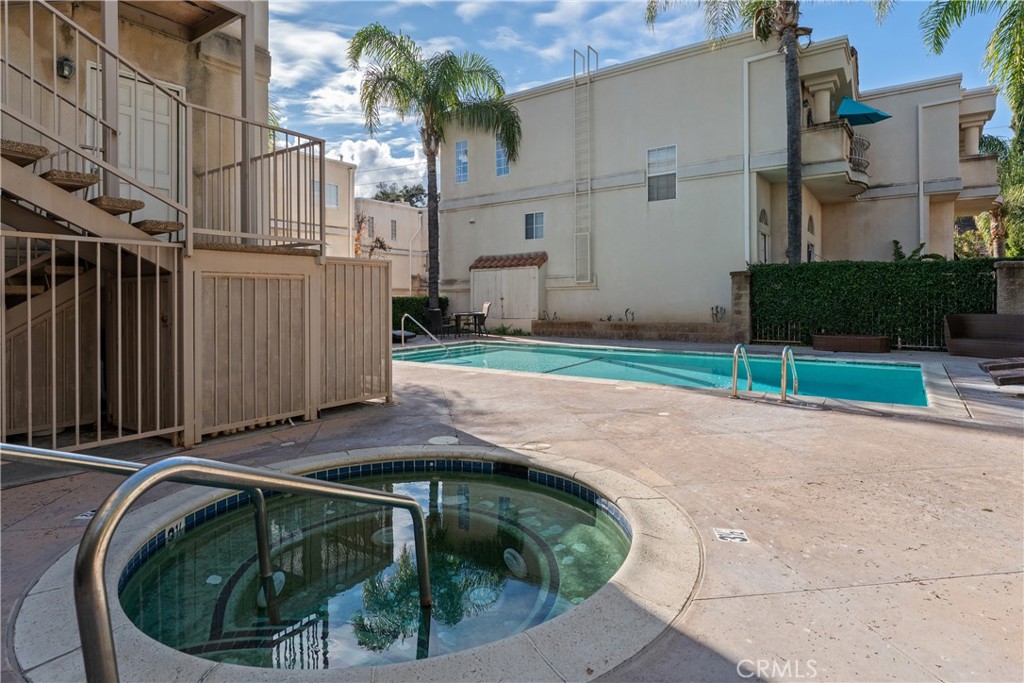 5340 Las Virgenes Road, Unit 11 Calabasas, CA 91302 - Photo 28 of 40