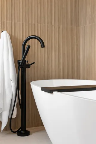 $3,595,000 | 965 Hog Back Road, Haiku, HI 96708