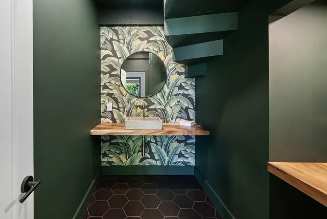 $3,595,000 | 965 Hog Back Road, Haiku, HI 96708