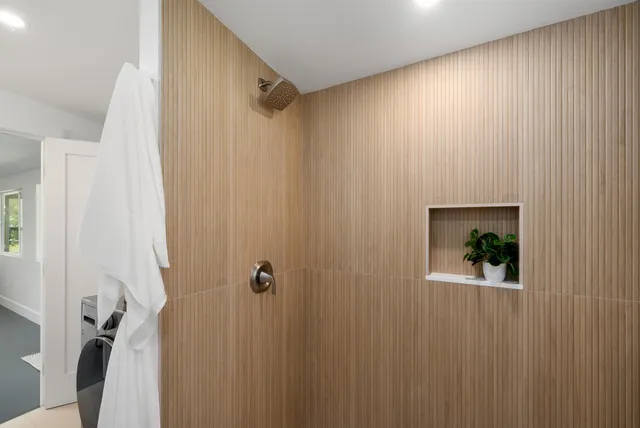 $3,595,000 | 965 Hog Back Road, Haiku, HI 96708