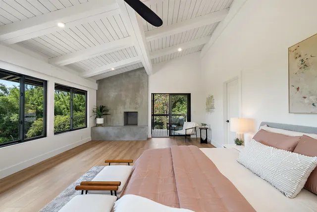 $3,595,000 | 965 Hog Back Road, Haiku, HI 96708