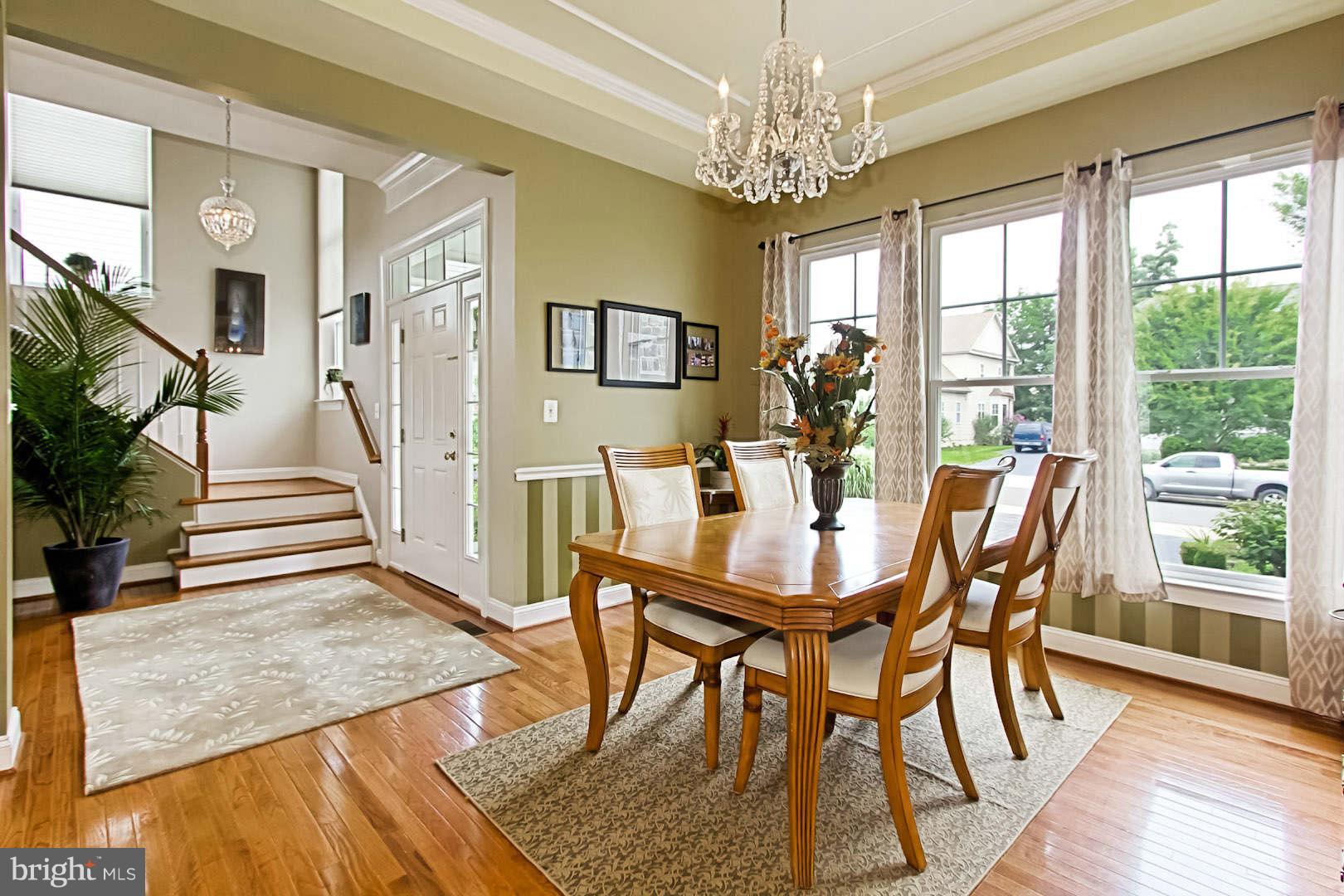 9050 Roaring Spring Loop Bristow, VA 20136 - Photo 7 of 30 Dining Room