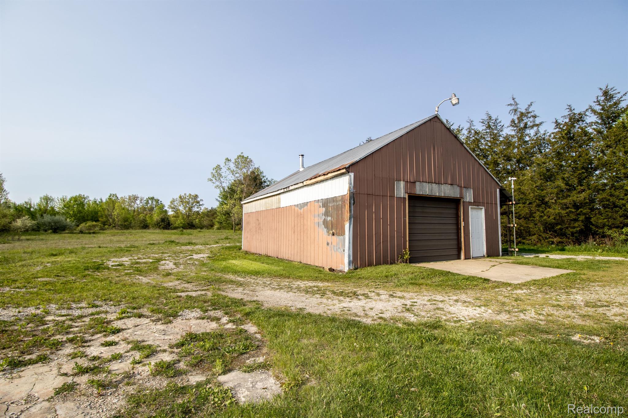 2142 West Ray Road Fenton, MI 48430 - Photo 51 of 52 Gallery Image 51