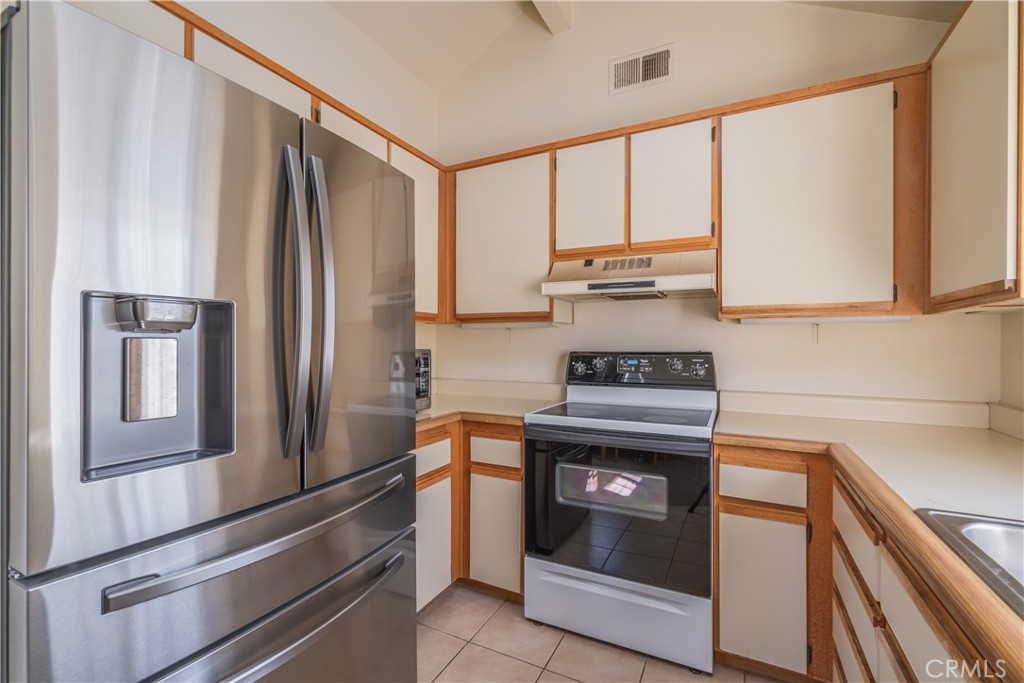 2601 South Quarry Lane, Unit D Walnut, CA 91789 - Photo 10 of 30