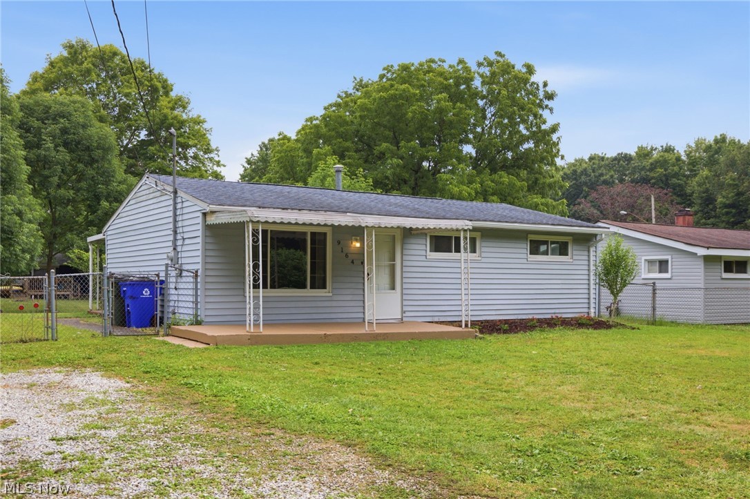 9164 Weaver Road Ravenna, OH 44266 - Photo 6 of 38