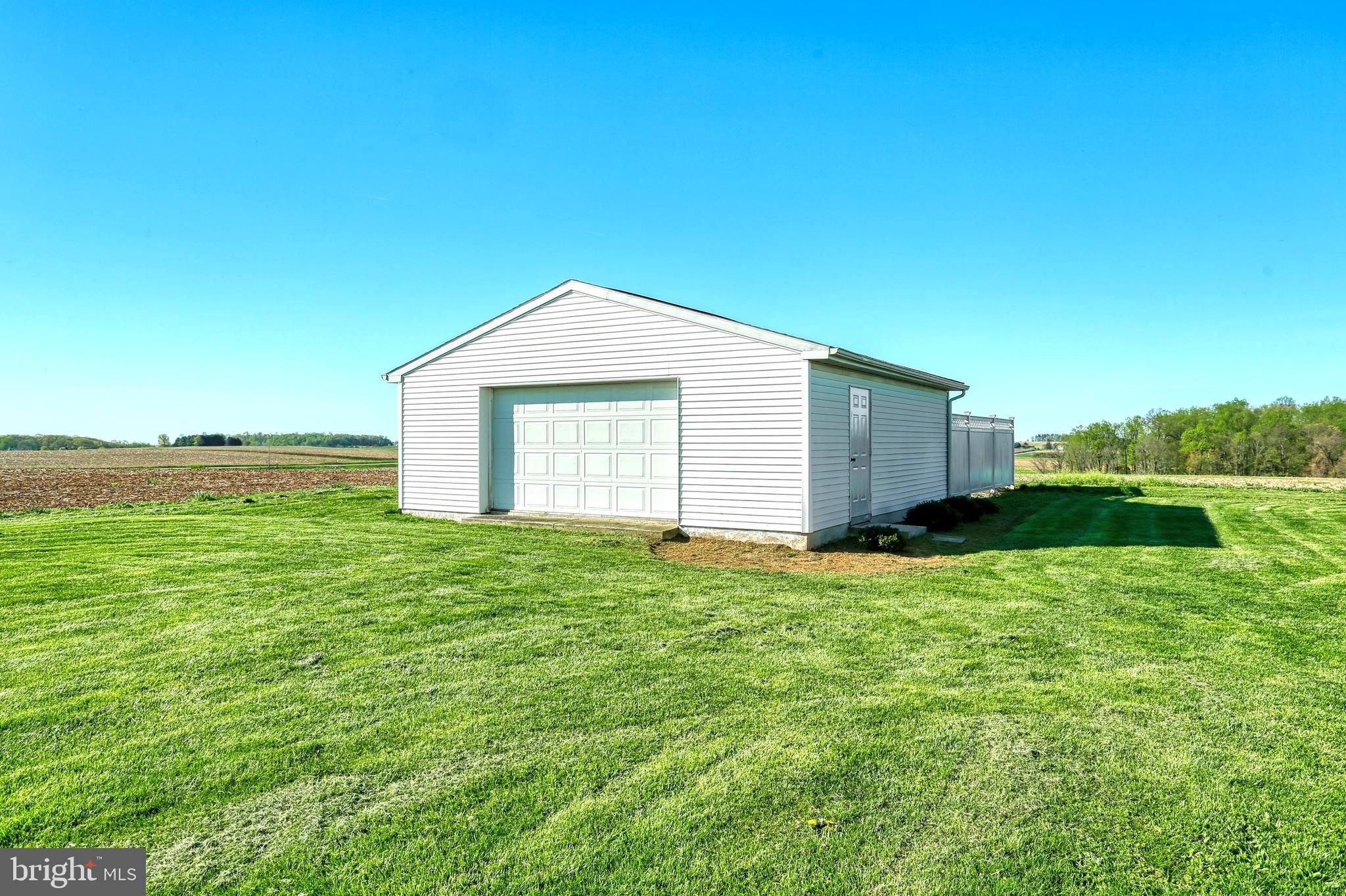 100 Channell Road New Park, PA 17352 - Photo 5 of 51 Gallery Image 5