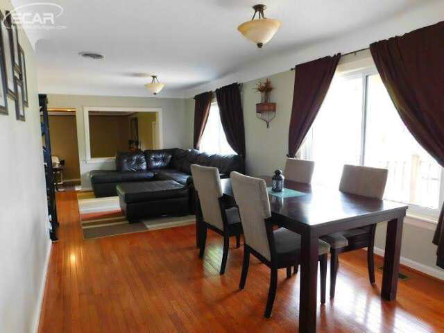 631 South McKinley Road Flushing, MI 48433 - Photo 2 of 22 21171489-1.JPG