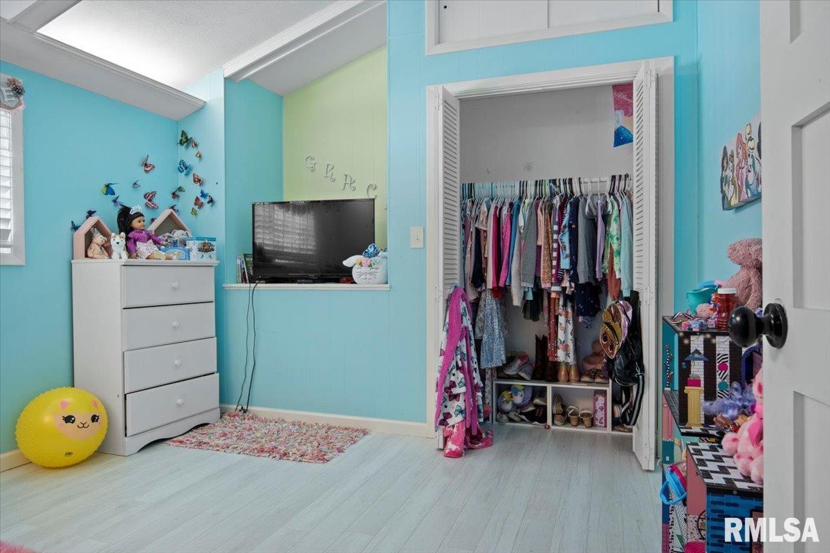 113 Crestview Road East Peoria, IL 61611 - Photo 13 of 26 Gallery Image 13