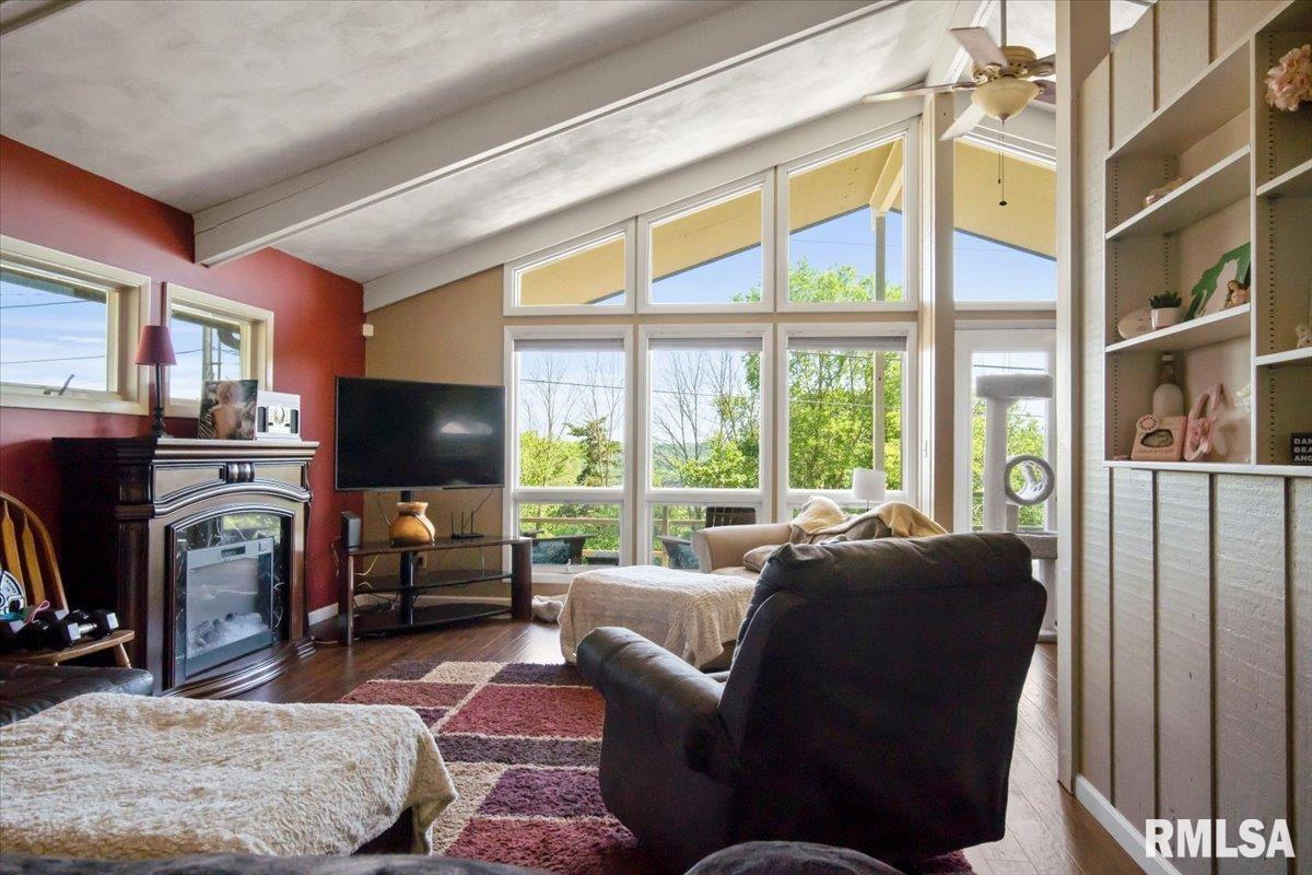 113 Crestview Road East Peoria, IL 61611 - Photo 3 of 26 Gallery Image 3