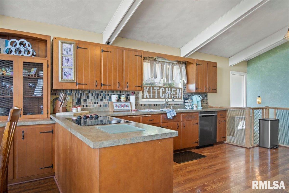 113 Crestview Road East Peoria, IL 61611 - Photo 6 of 26 Gallery Image 6