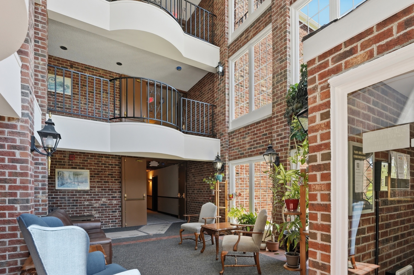 520 Biesterfield Road, Unit 119F Elk Grove Village, IL 60007 - Photo 4 of 39