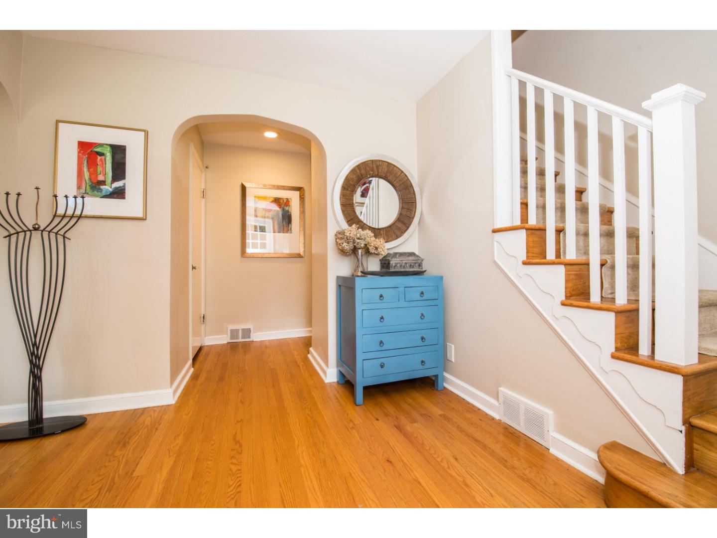 8313 Cedar Road Elkins Park, PA 19027 - Photo 2 of 25 Foyer
