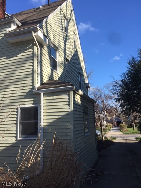 3046 East Overlook Road Cleveland, OH 44118 - Photo 15 of 16 Gallery Image 15