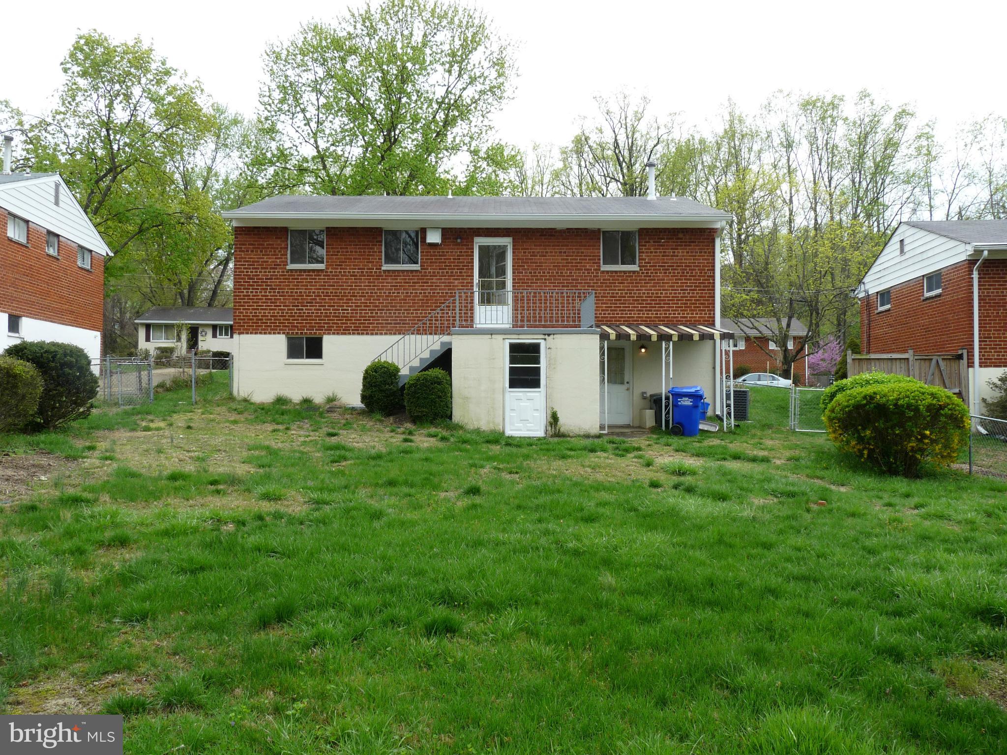 11011 Troy Road Rockville, MD 20852 - Photo 14 of 15 Exterior (Rear)