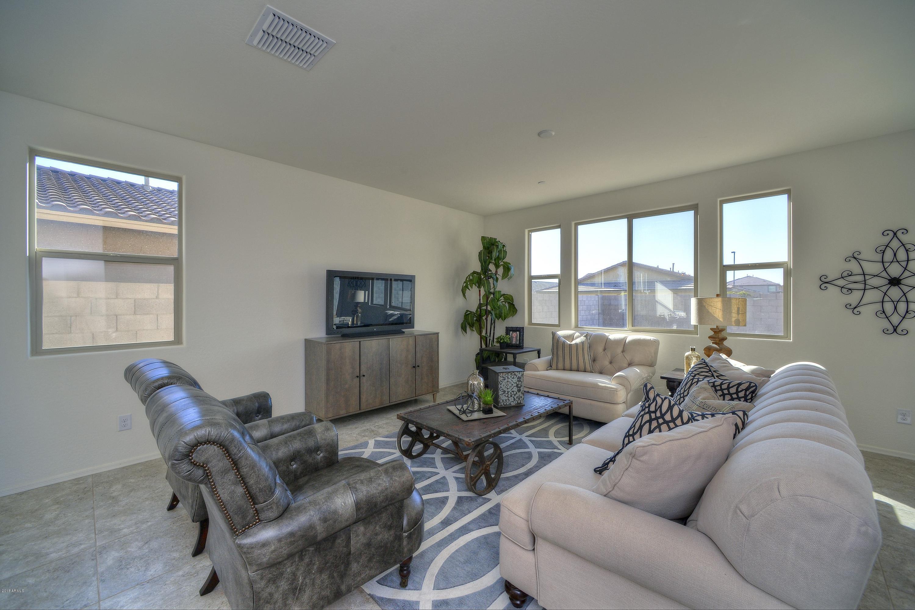 21193 West Granada Road Buckeye, AZ 85396 - Photo 5 of 13 005_Living
