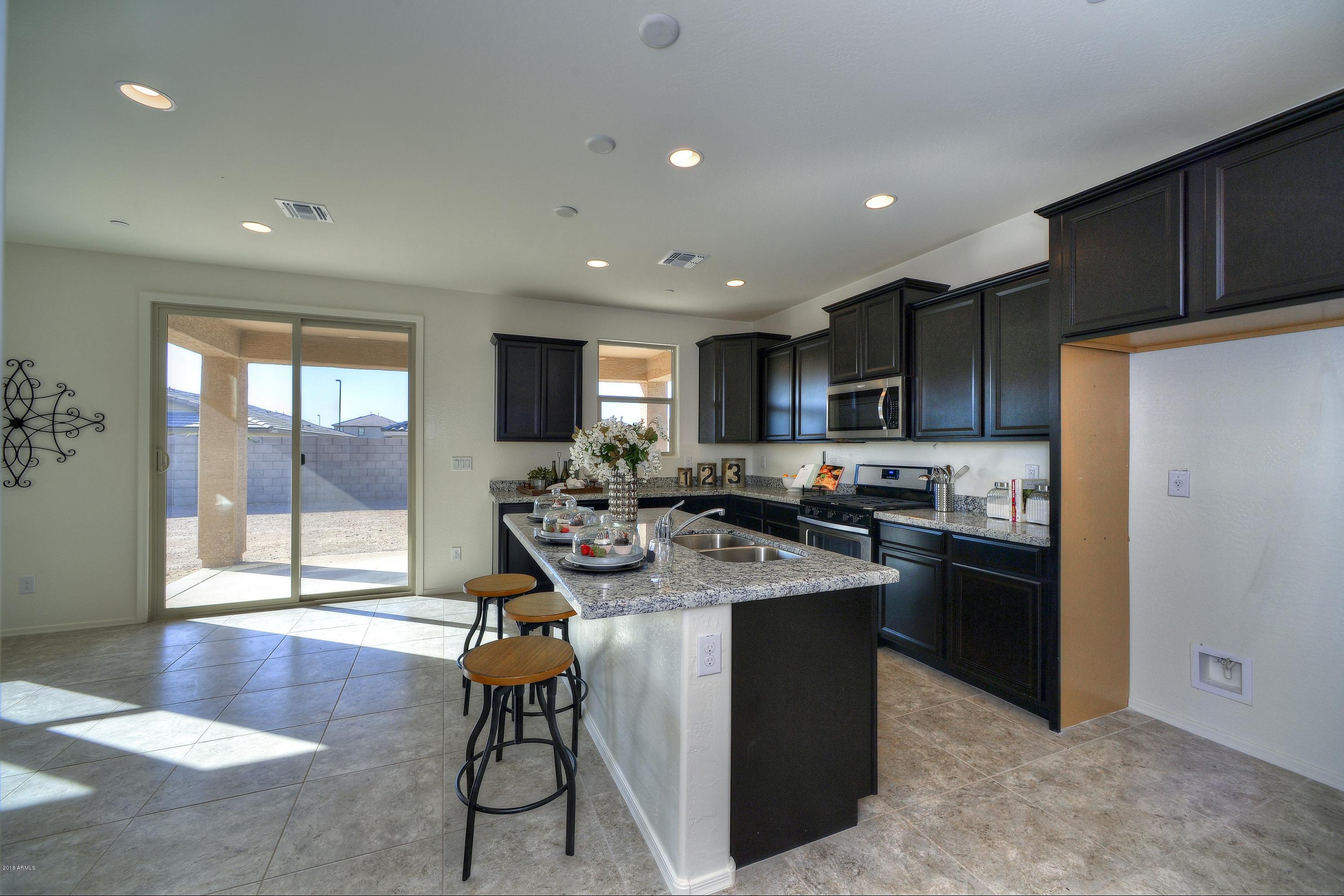 21193 West Granada Road Buckeye, AZ 85396 - Photo 7 of 13 007_Kitchen