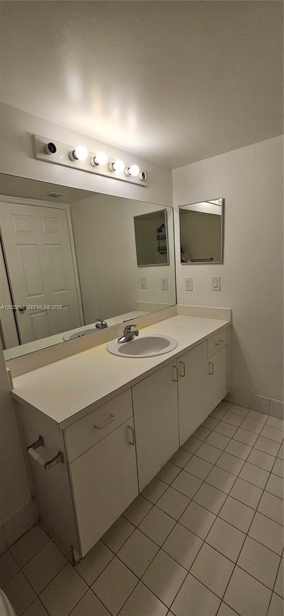3830 Lyons Road, Unit 3013 Coconut Creek, FL 33073 - Photo 13 of 23 Primary Bathroom