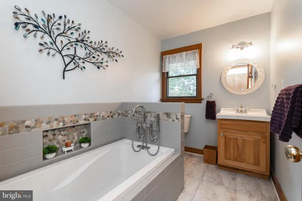 $600,000 | 12333 Mummert Road, Clear Spring, MD 21722