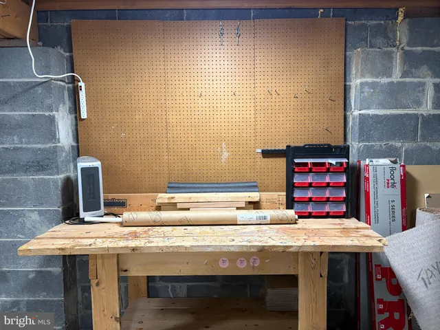 $389,900 | 13 Bordenshire Drive, Bordentown, NJ 08505