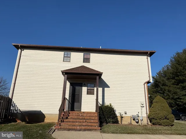 $389,900 | 13 Bordenshire Drive, Bordentown, NJ 08505