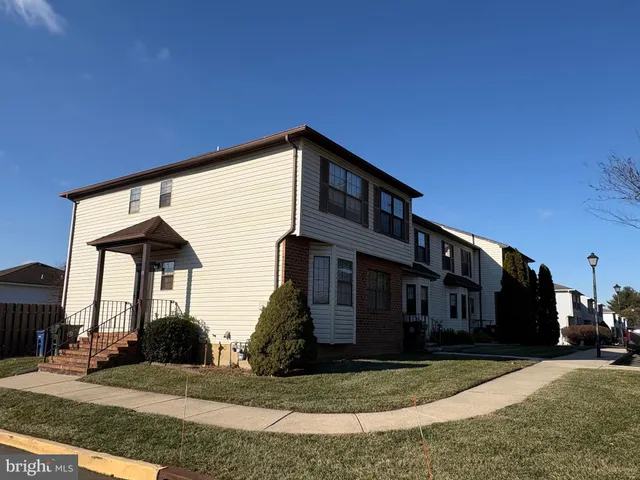 $389,900 | 13 Bordenshire Drive, Bordentown, NJ 08505