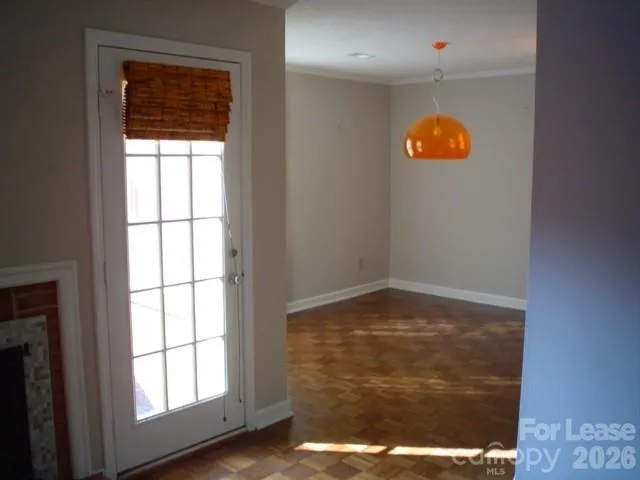 a view of empty room with window