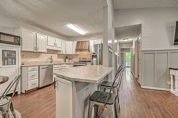$265,000 | 904 Cornerstone Court, Kingsport, TN 37660