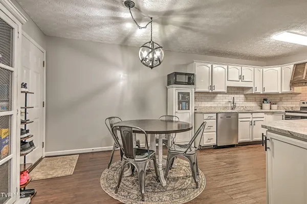 $265,000 | 904 Cornerstone Court, Kingsport, TN 37660
