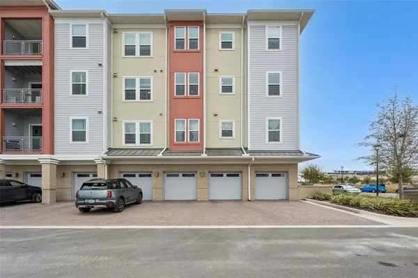 $445,000 | 7521 Laureate Boulevard, Unit 5306, Orlando, FL 32827