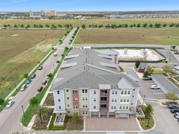 $445,000 | 7521 Laureate Boulevard, Unit 5306, Orlando, FL 32827