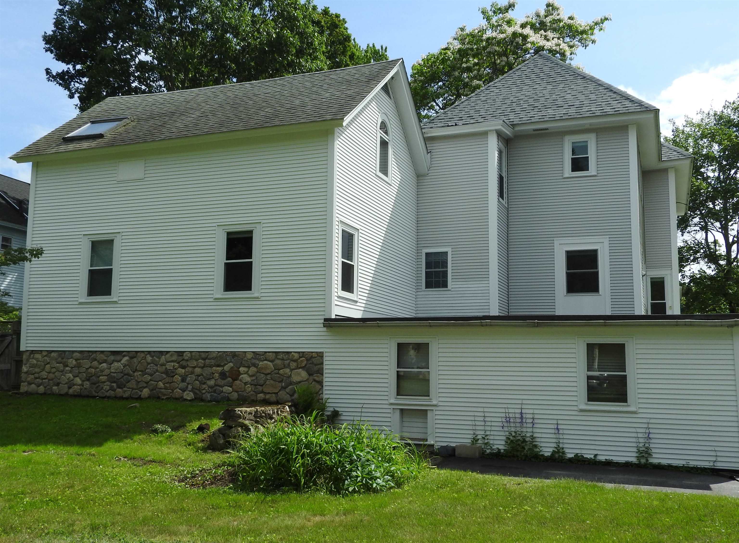 38 Auburn Street Concord, NH 03301 - Photo 31 of 35