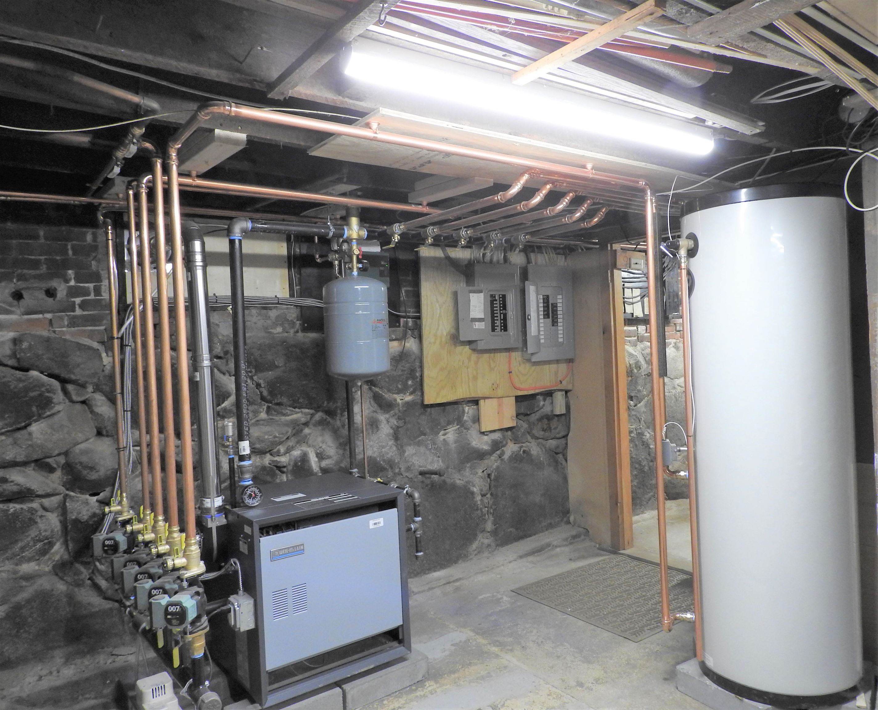 38 Auburn Street Concord, NH 03301 - Photo 33 of 35