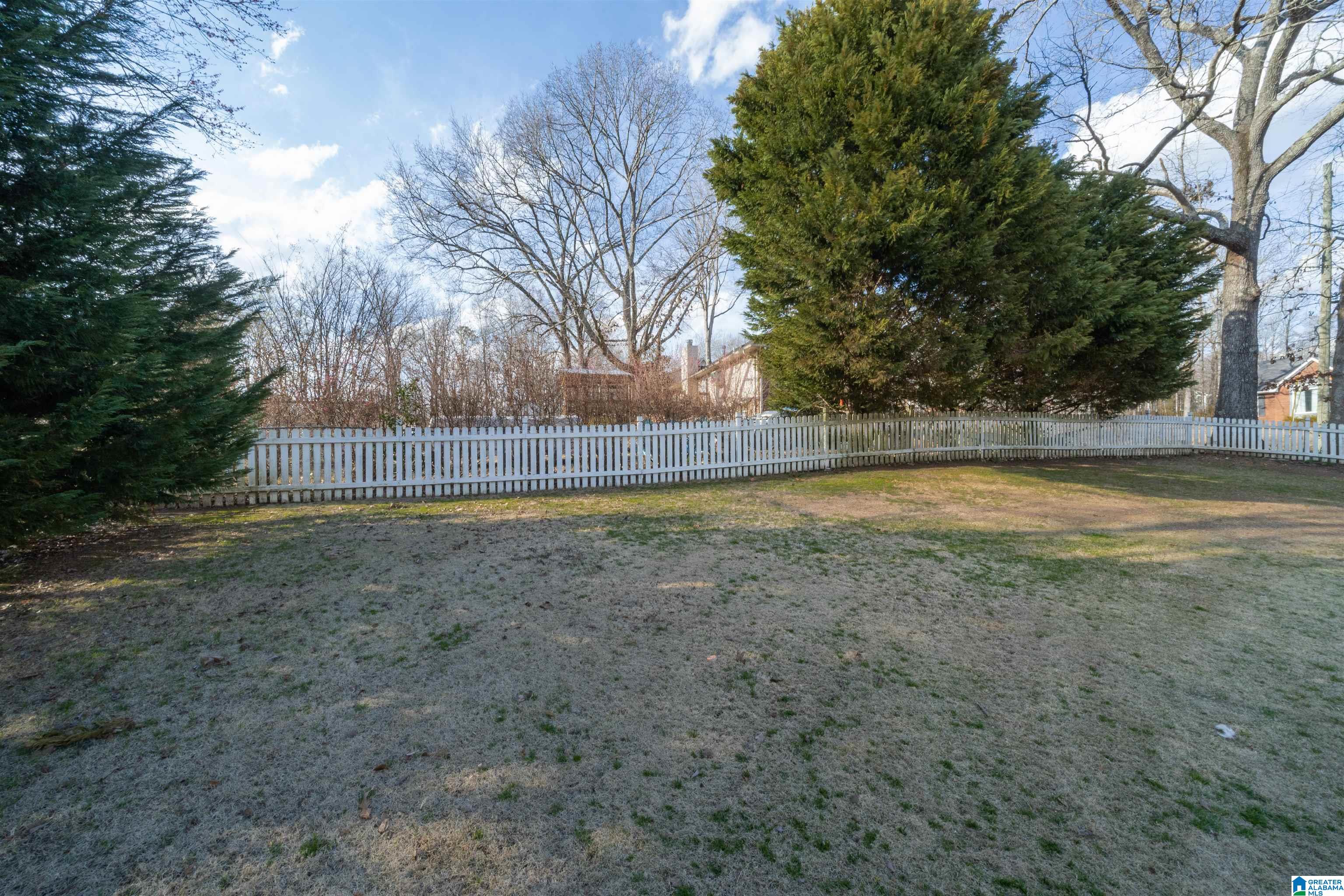 100 Red Maple Lane Trussville, AL 35173 - Photo 39 of 44