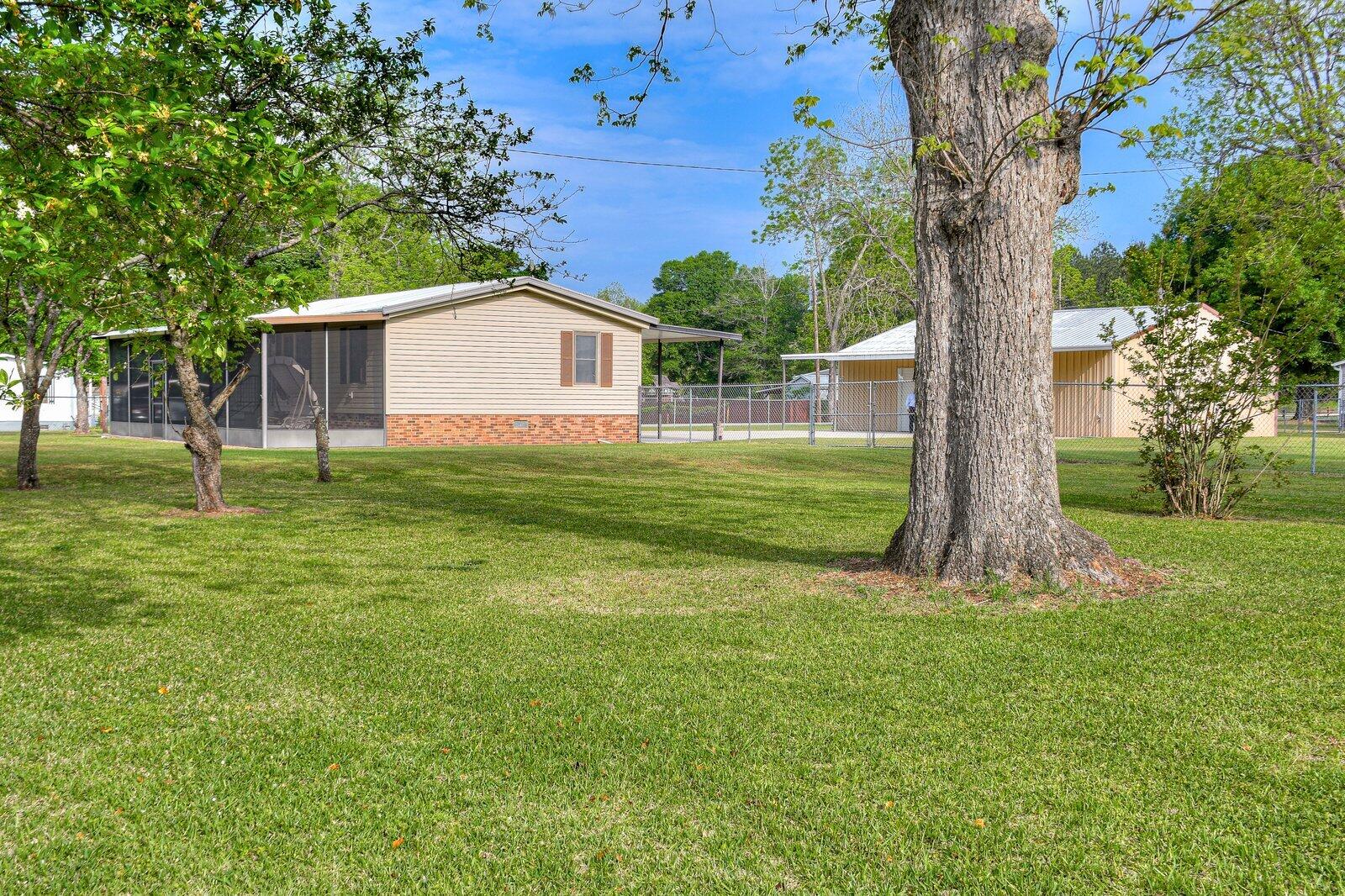 421 East Main Street Stapleton, GA 30823 - Photo 6 of 26 130