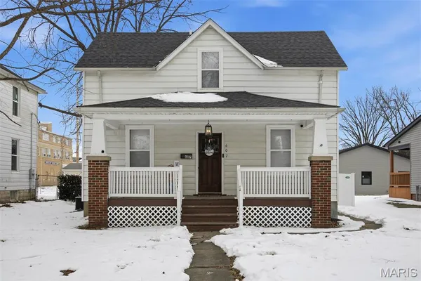 $202,900 | 607 Pine Street, Highland, IL 62249