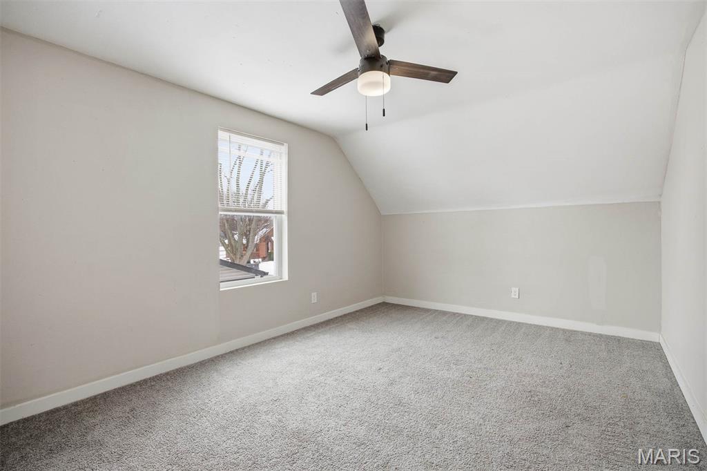 607 Pine Street Highland, IL 62249 - Photo 22 of 35