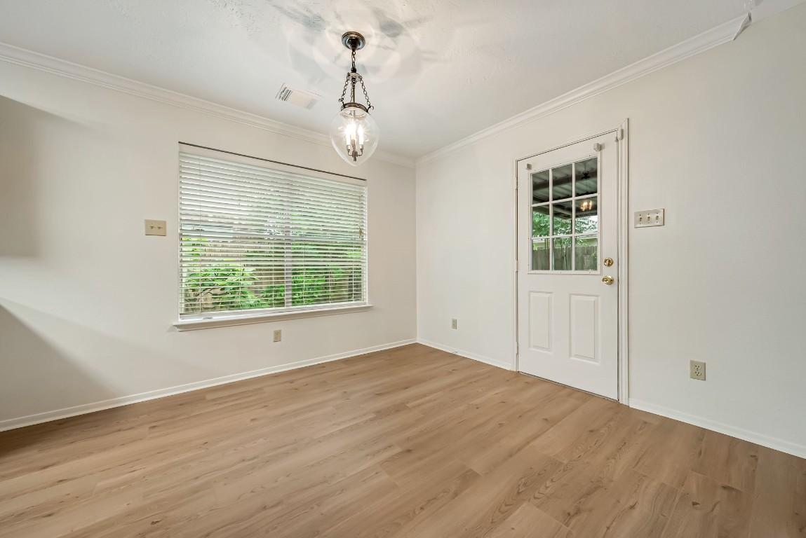24006 Goodfellow Drive Spring, TX 77373 - Photo 24 of 30 Breakfast nook.