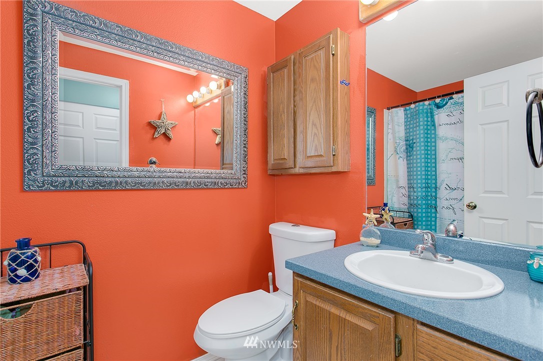 1503 Index Avenue Southeast Renton, WA 98058 - Photo 11 of 24 Gallery Image 11