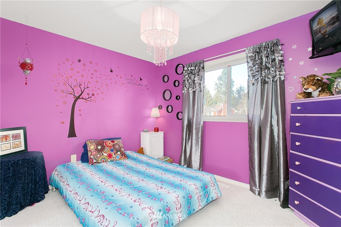 1503 Index Avenue Southeast Renton, WA 98058 - Photo 13 of 24 Gallery Image 13