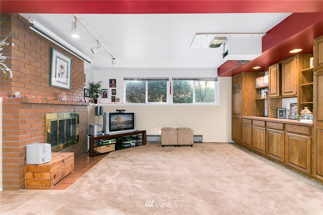 1503 Index Avenue Southeast Renton, WA 98058 - Photo 19 of 24 Gallery Image 19