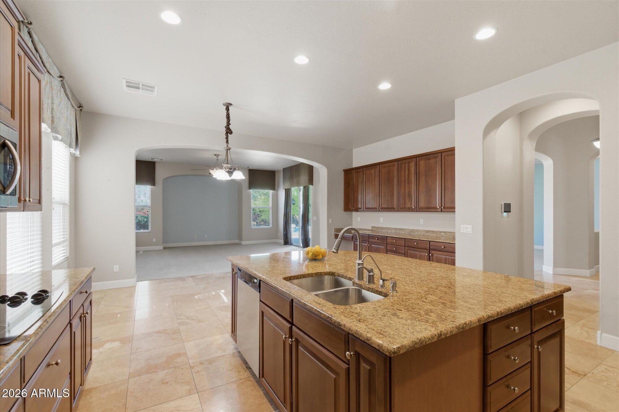 6914 West Fremont Road Laveen, AZ 85339 - Photo 6 of 32 Kitchen