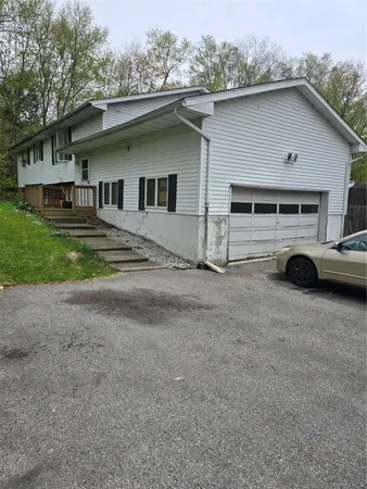 $420,000 | 128 Crum Elbow Road, Hyde Park, NY 12538