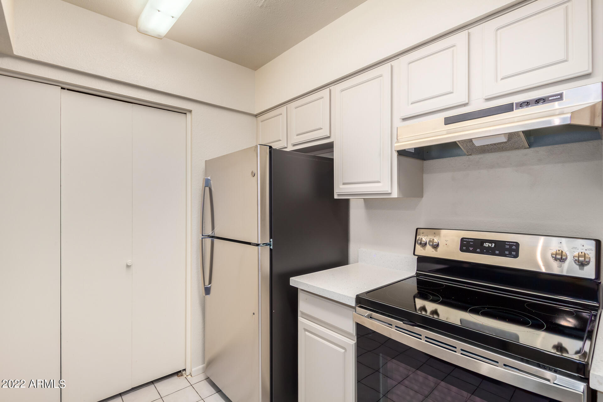 2223 West Vineyard Road Tempe, AZ 85282 - Photo 16 of 25 19 Vineyard